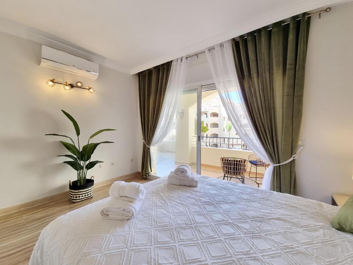 Luxury Hacienda Playa Apartment Марбеля Екстериор снимка