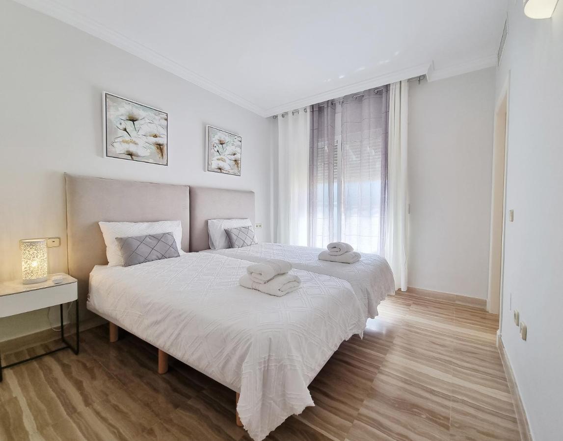 Luxury Hacienda Playa Apartment Марбеля Екстериор снимка