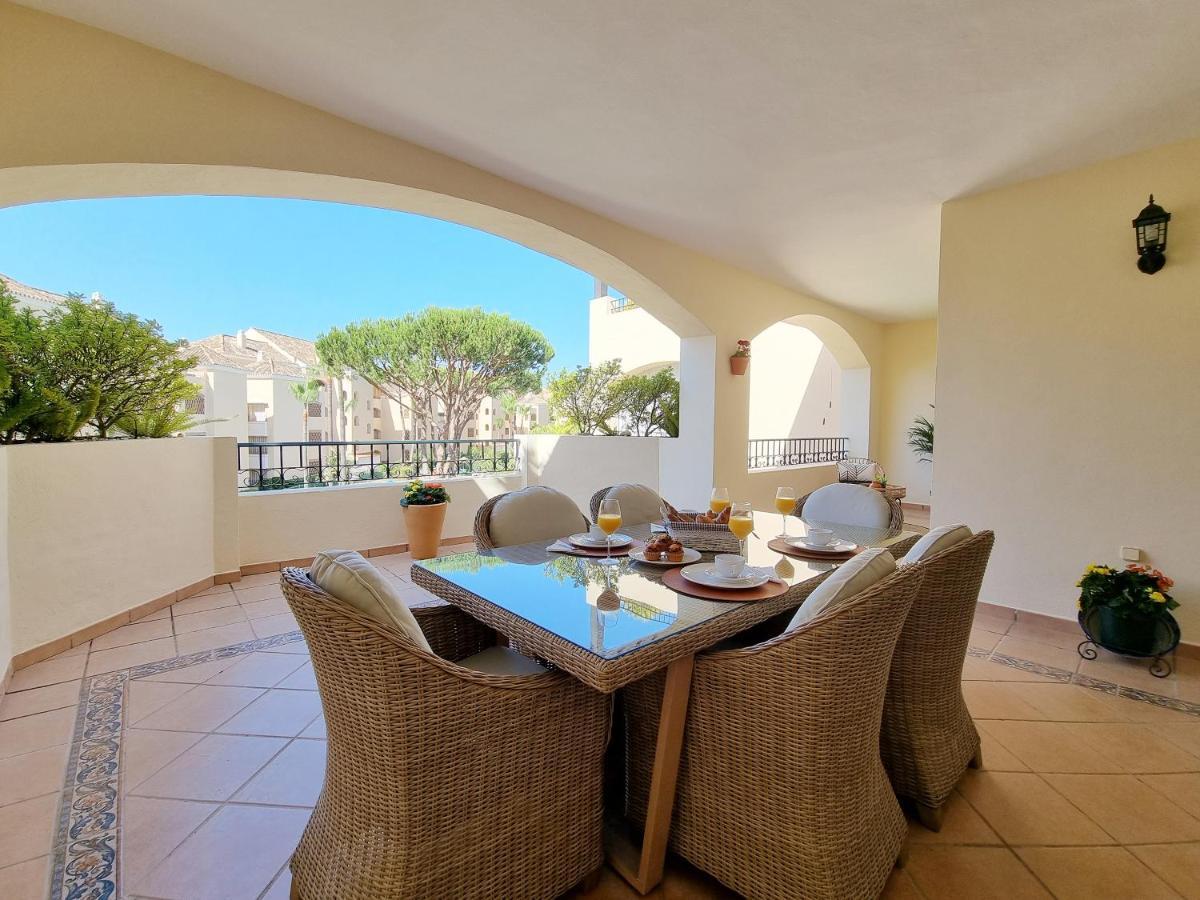 Luxury Hacienda Playa Apartment Марбеля Екстериор снимка