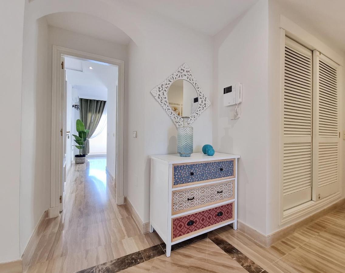 Luxury Hacienda Playa Apartment Марбеля Екстериор снимка