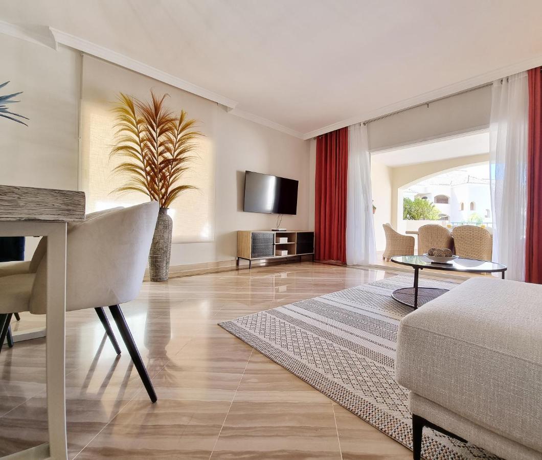 Luxury Hacienda Playa Apartment Марбеля Екстериор снимка