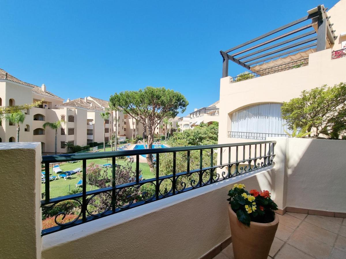 Luxury Hacienda Playa Apartment Марбеля Екстериор снимка