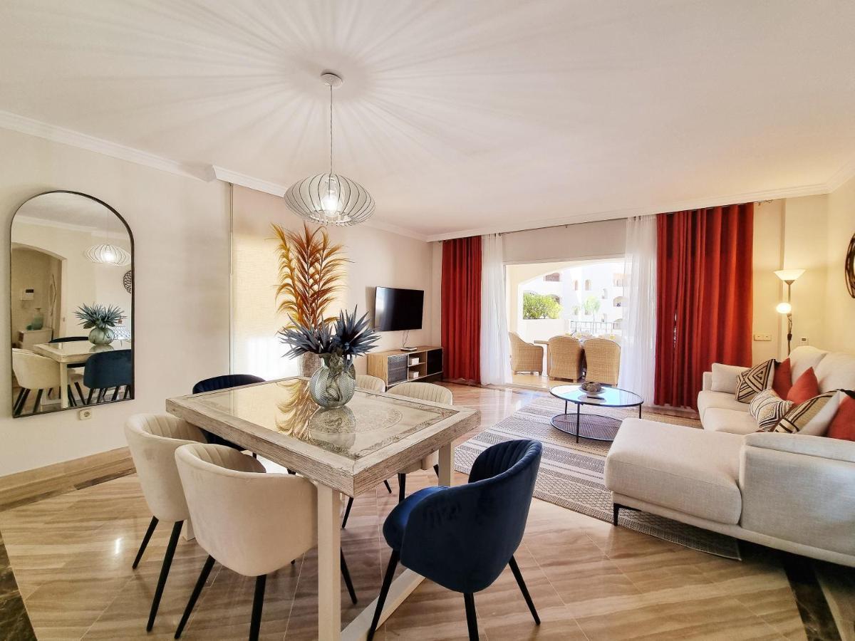 Luxury Hacienda Playa Apartment Марбеля Екстериор снимка
