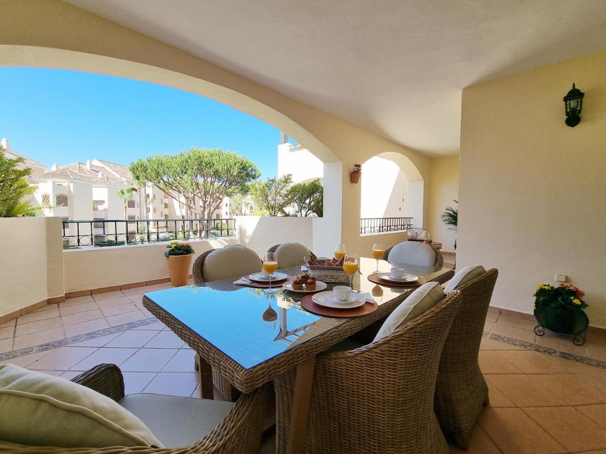 Luxury Hacienda Playa Apartment Марбеля Екстериор снимка