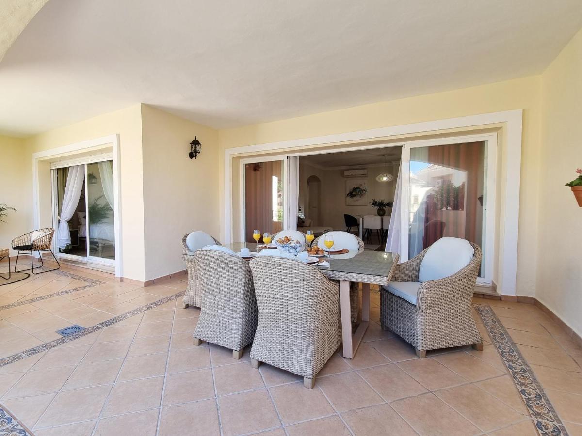 Luxury Hacienda Playa Apartment Марбеля Екстериор снимка