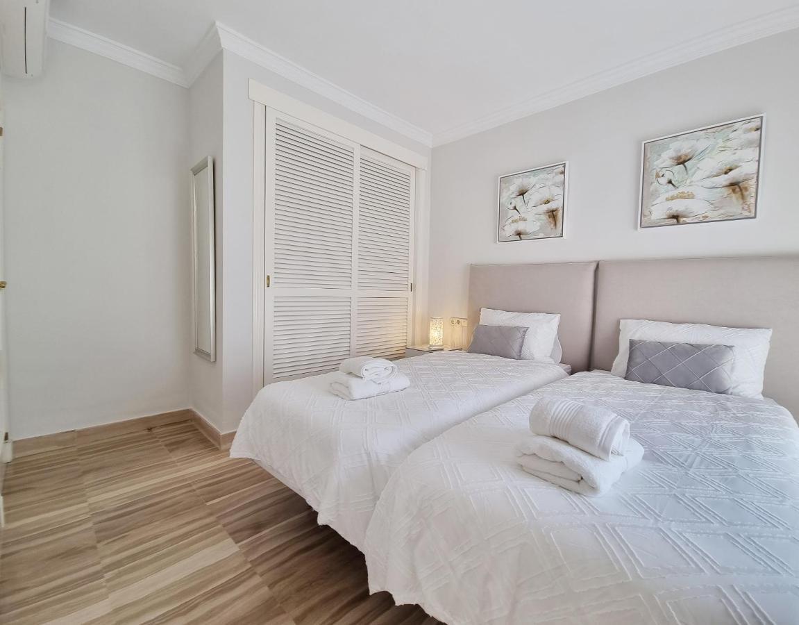 Luxury Hacienda Playa Apartment Марбеля Екстериор снимка